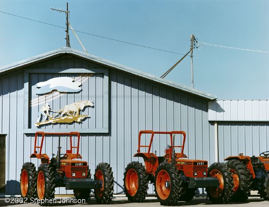 tractors-ucp235.jpg